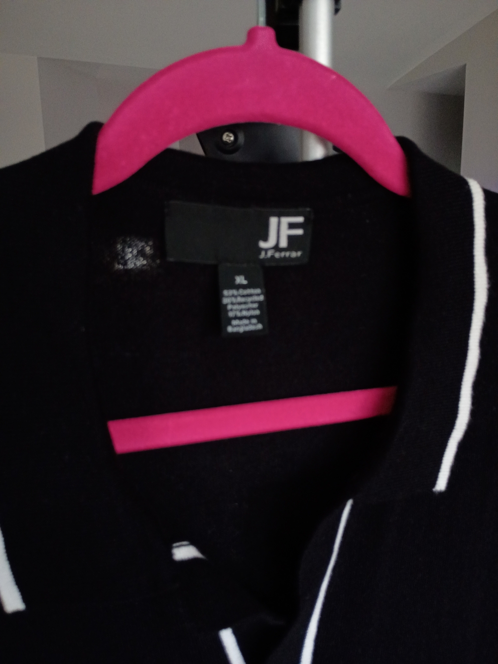 jf j.ferrar Black Polo with White Trim - Picture 3 of 9